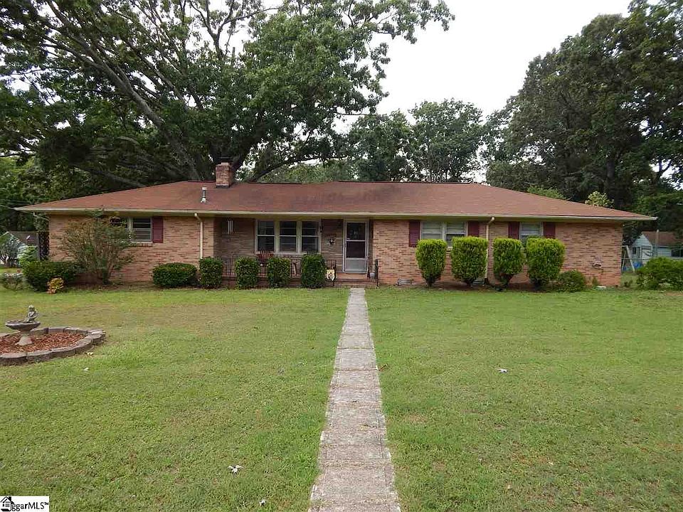 1st image of 4 Leafwood Dr