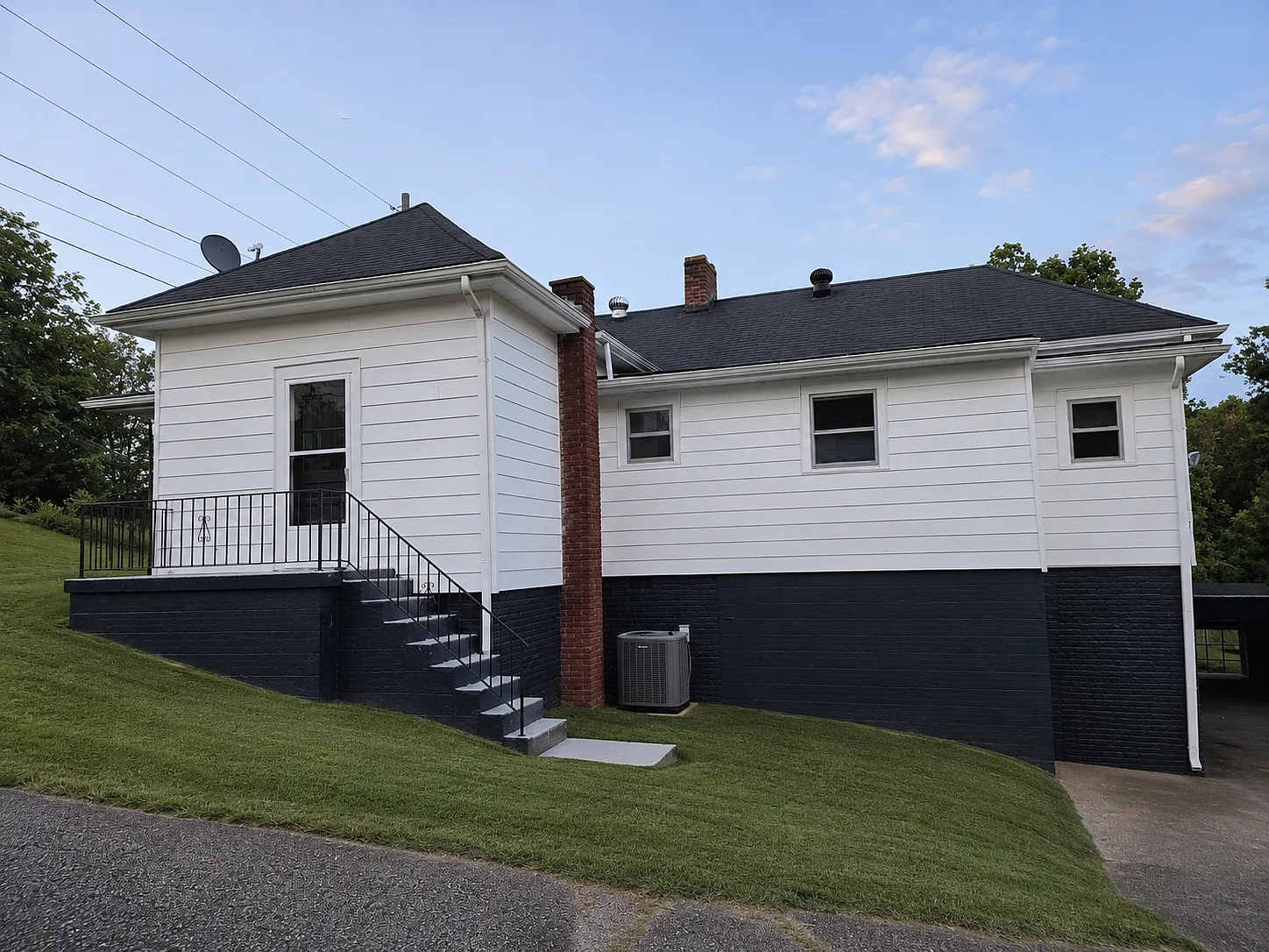 3 bed, 1086 sqft, $1,250 — Photo 2