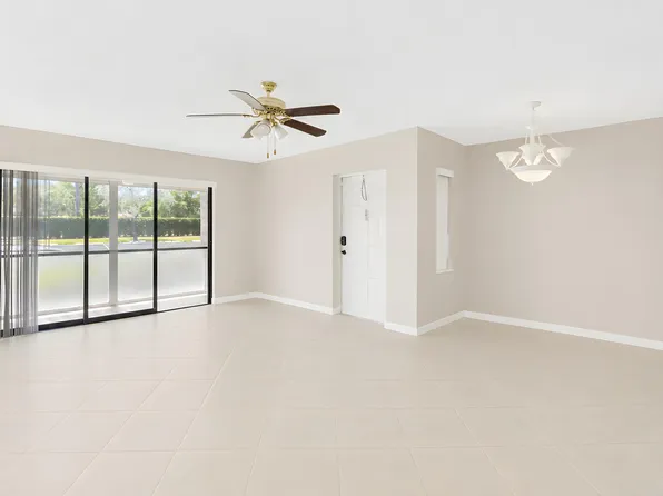 821 Sky Pine Way #D1, Greenacres, FL 33415