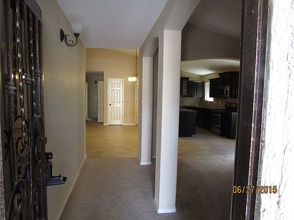 4th image of 3135 Hidden Creek Dr