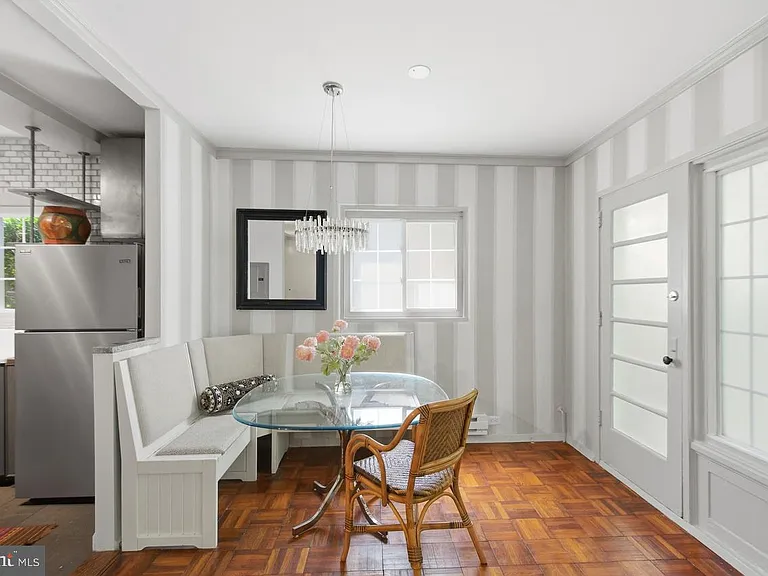 3712 Valley Dr — Photo 18