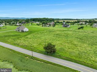 72 N Dickinson School Rd, Carlisle, PA 17015