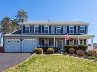 4 Saint Davids Ct, Stafford, VA 22556