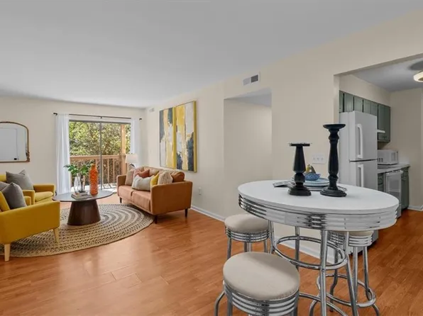 1714 N Hamilton St APT C, High Point, NC 27262