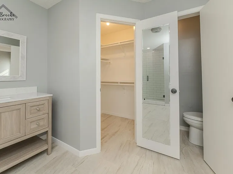 4611 Misty Valley E — Photo 31
