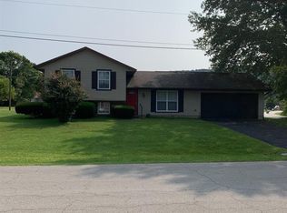 18 Robinson Ave, Vanceburg, KY 41179