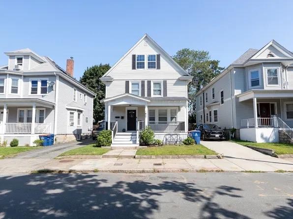 231 Pope St, New Bedford, MA 02740