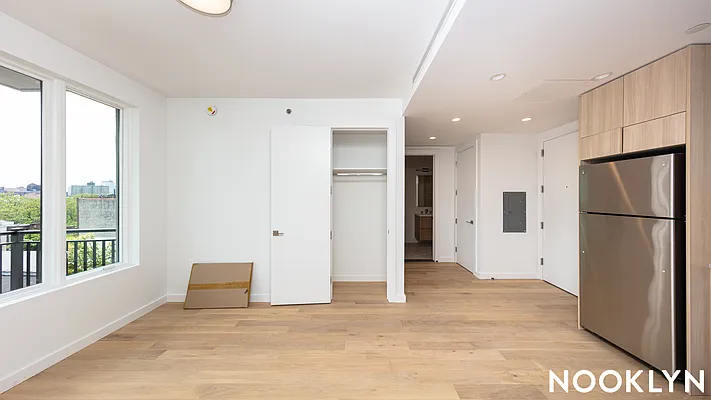Rented by Nooklyn NYC LLC | media 58