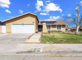 707 E Avenue J4, Lancaster, CA 93535