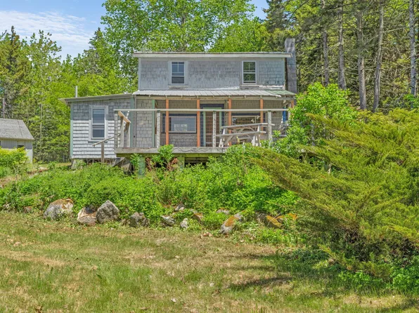 99 Bradford Point Road, Friendship, ME 04547