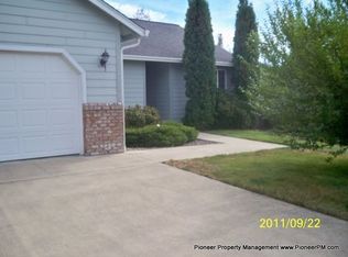 123 NW Amhurst Ct, Winston, OR 97496