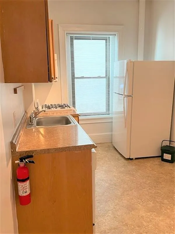 2 bed, $3,665 — Photo 2