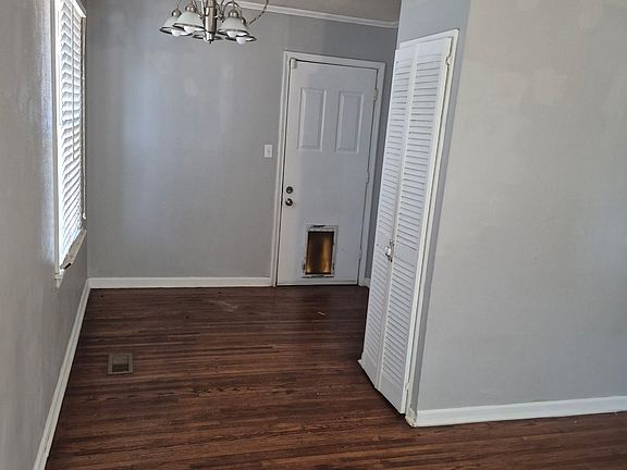 5th image of 1231 N Allegheny Ave