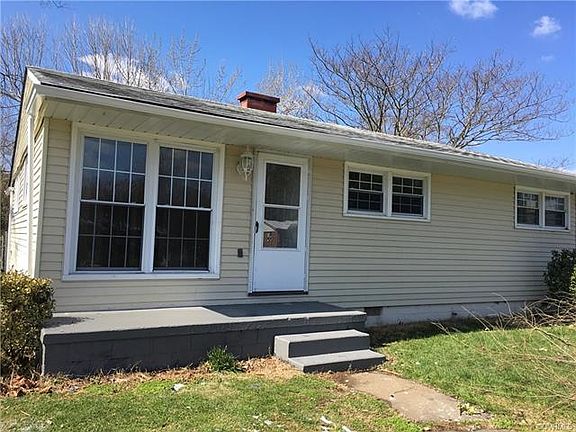 2nd image of 9806 Luscombe Ln
