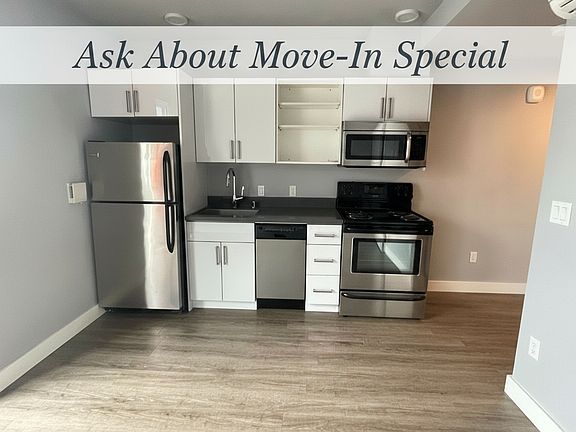 2nd image of 215 Boylston Ave E #103