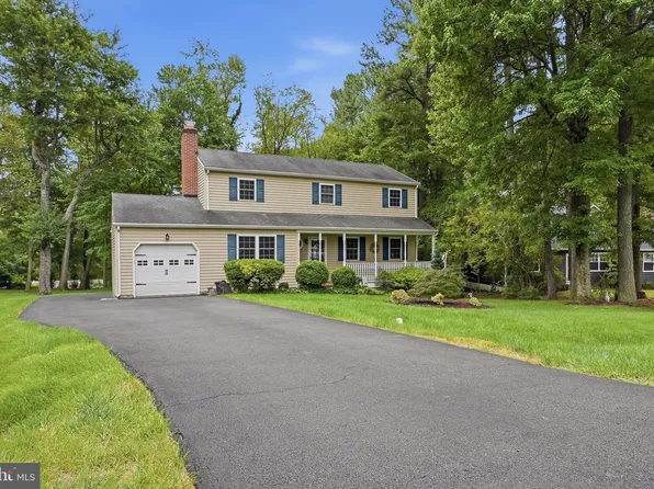 134 Tall Pines Rd, Newark, DE 19713