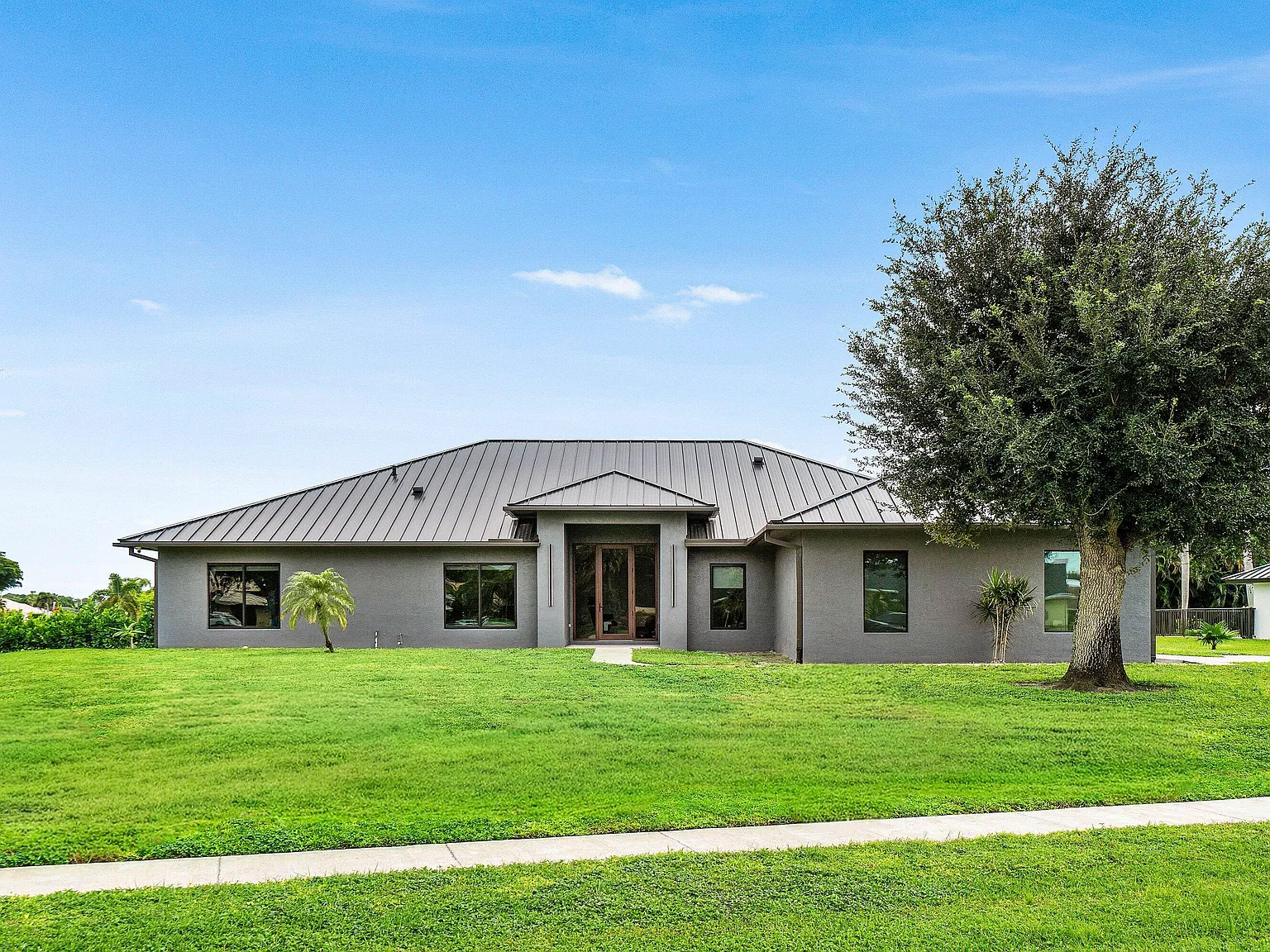 4 bed, 3.5 bath, 3205 sqft, $20,000 — Photo 1