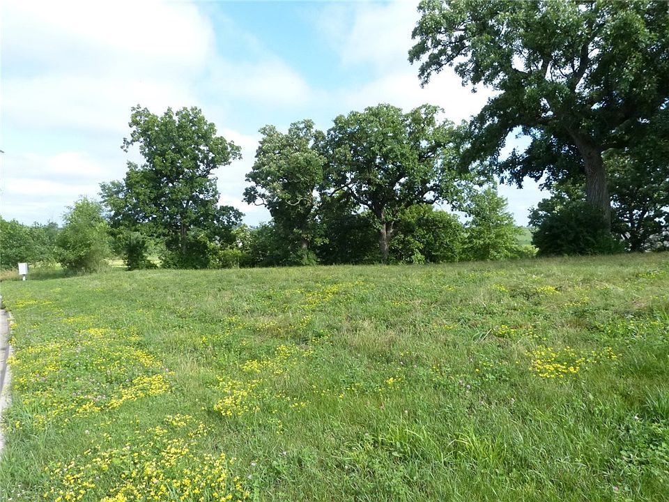 1st image of 2 N Oaks Pl Lot 5