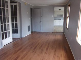 7 Barcelow St #2, Port Jervis, NY 12771