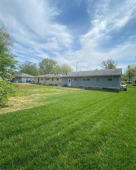 2nd image of 53 Woodlawn Dr