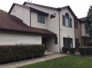 7165 Village Dr, Mentor, OH 44060