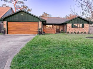 1230 Wisterwood Dr, Houston, TX 77043