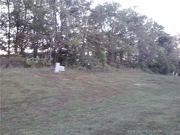 4th image of 125 Alexander Blvd #125