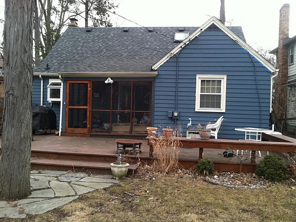 2nd image of 419 Marshall St