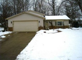 16884 Pheasant Trl, Strongsville, OH 44136