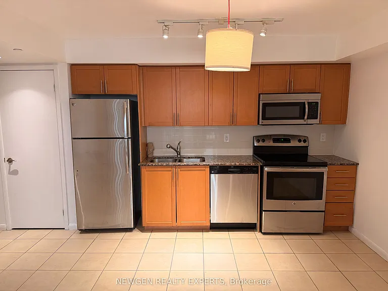 830 Lawrence Ave W #2405 — Photo 8