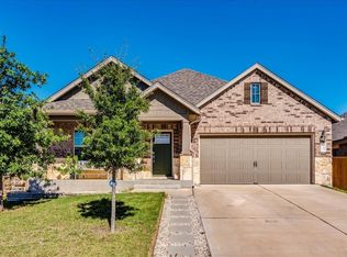 100 Wooden Lodge Dr, Manchaca, TX 78652