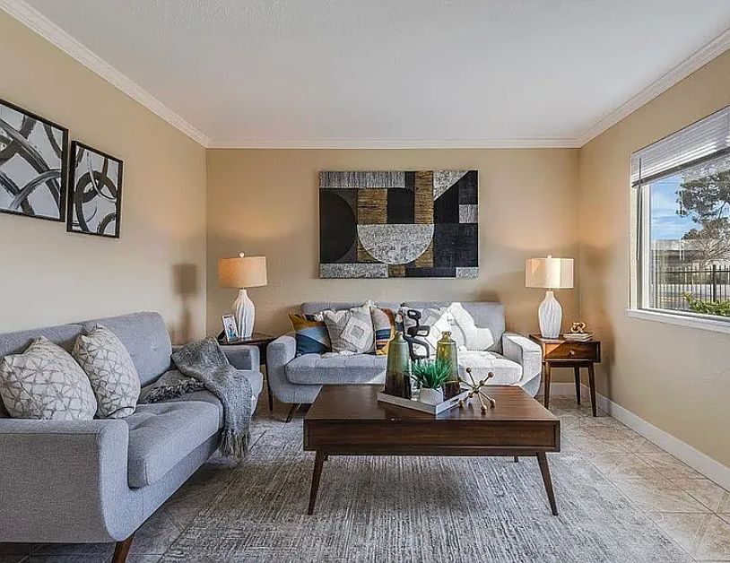 1st image of 529 Sieber Pl #14