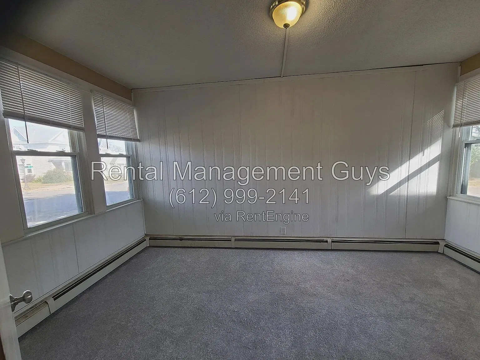 3 bed, 1.0 bath, $1,600 — Photo 2