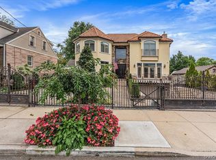 318 147th Place, Whitestone, NY 11357