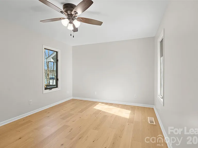 280 Lakeview Shores Loop — Photo 18