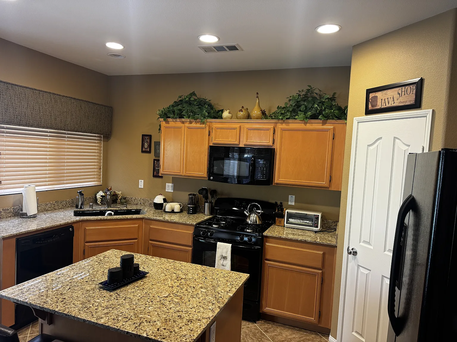 13324 Luna Road - 1 — Photo 3