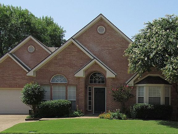 3rd image of 5415 Mill Run Dr