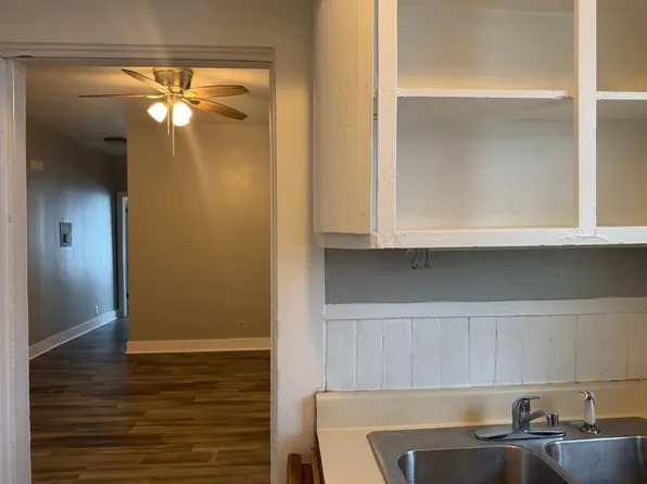 527 Cedar St, San Antonio, TX