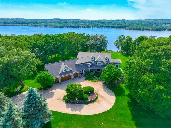 229 River Heights Trl, Hudson, WI 54016