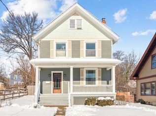 3250 Woodford Rd, Cincinnati, OH 45213