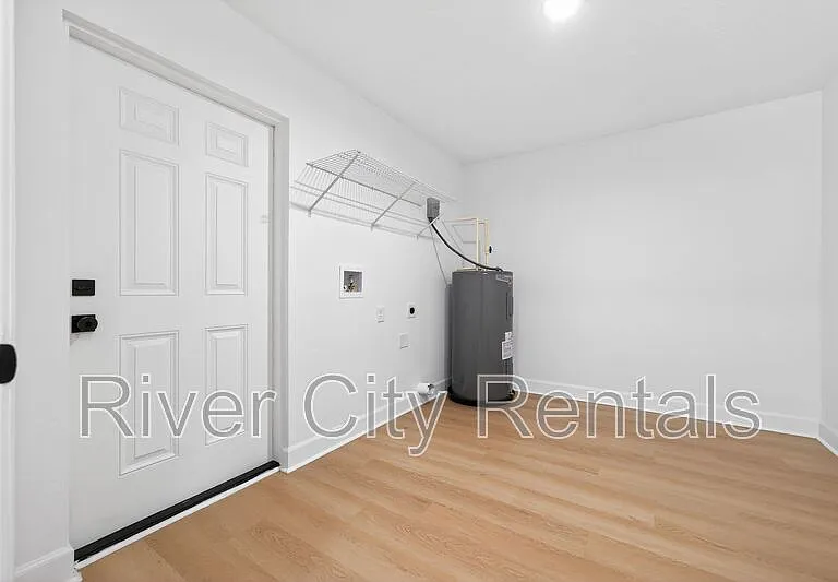 5512 Crockett Ct — Photo 18