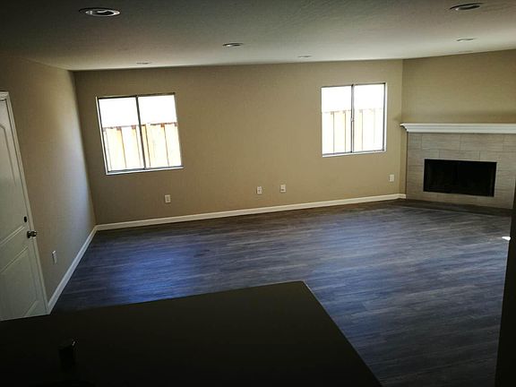 4th image of 3276 San Juan Ave