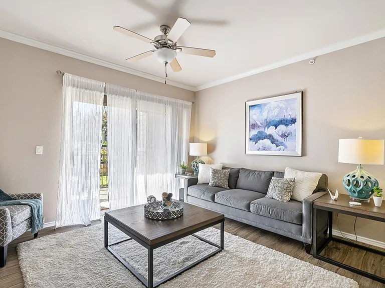 Sonterra Apartment Homes — Photo 44