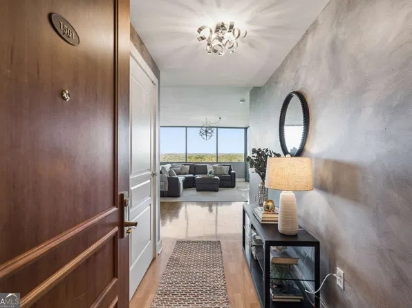 700 Park Regency Pl NE APT 1501, Atlanta, GA 30326
