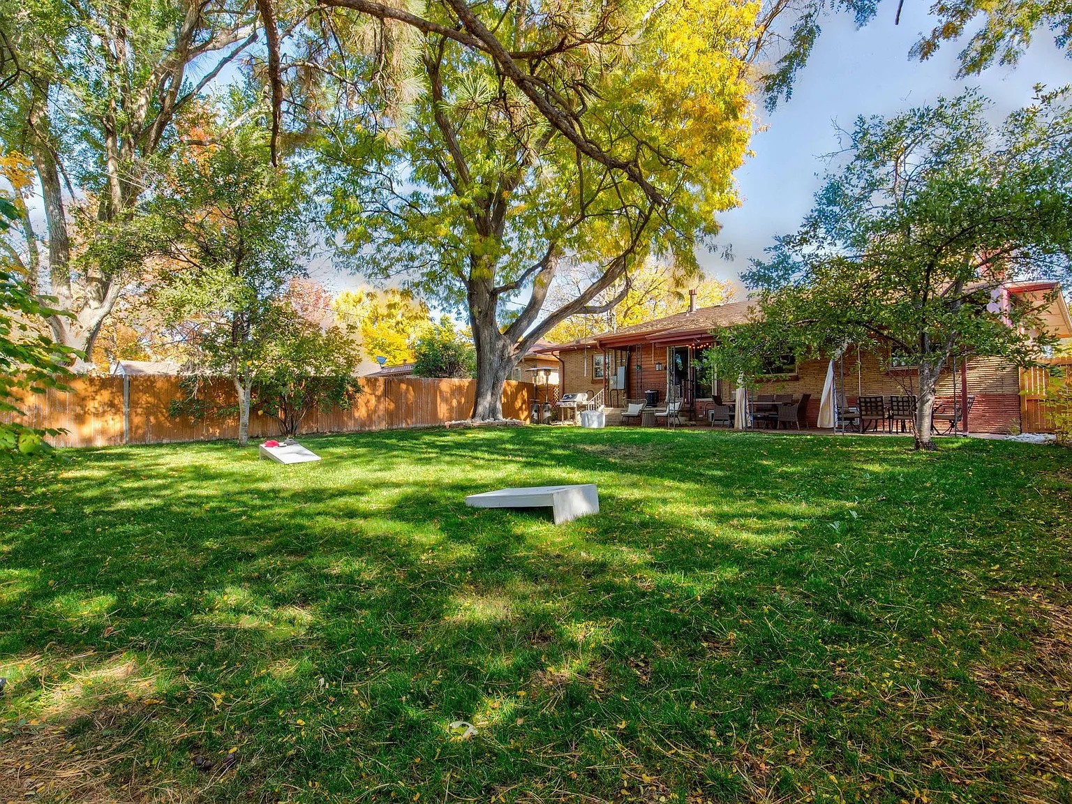 4 bed, 2097 sqft, $3,600 — Photo 3