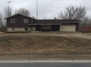 10679 Sharon Valley Rd, Brooklyn, MI 49230