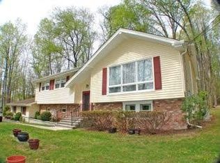 182 Holland Rd, Wantage, NJ 07461