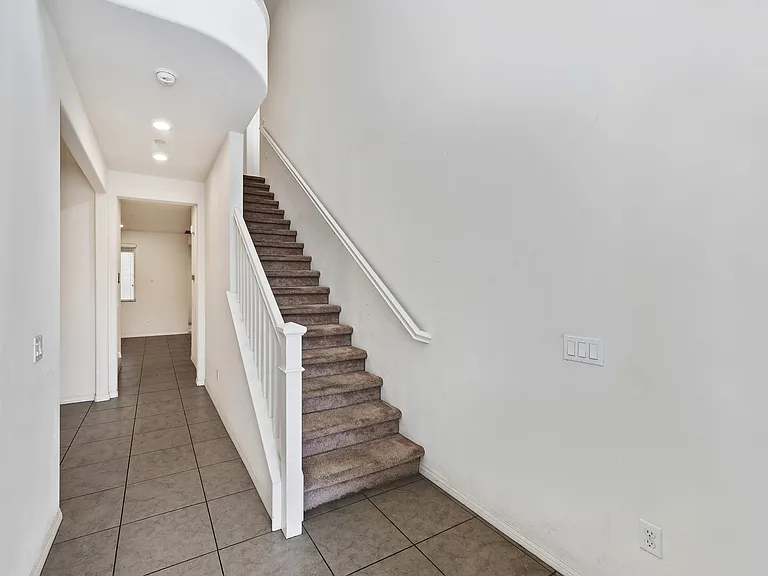 15634 Clove Pl — Photo 8