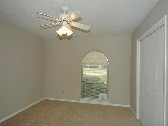 3rd image of 15715 La Cabana Dr