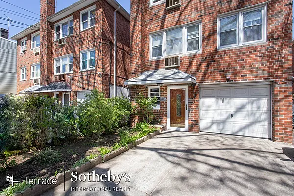 Rented by Terrace Sotheby's International Realty | media 33